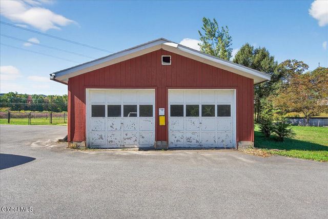 142 Altamont Road, New Scotland, NY 12186