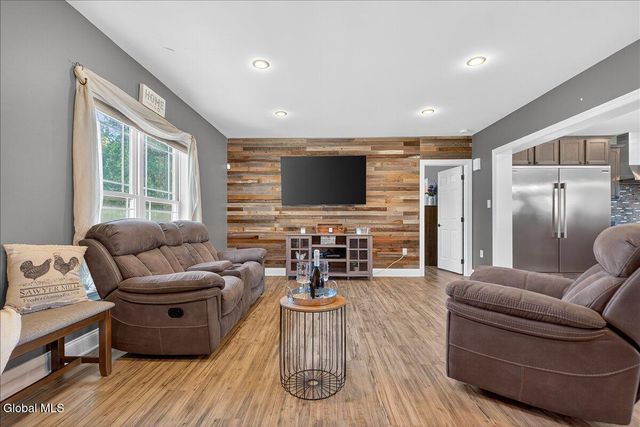 142 Altamont Road, New Scotland, NY 12186