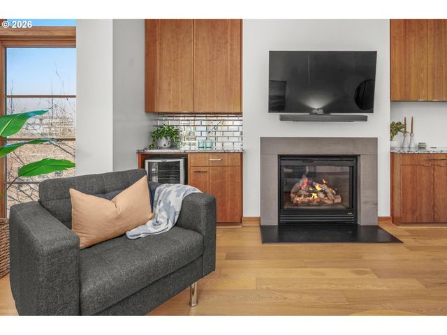 1130 Nw 12TH Ave 308, Portland, OR 97209