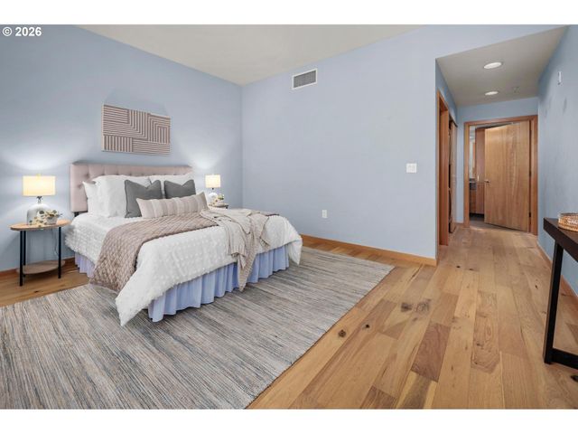 1130 Nw 12TH Ave 308, Portland, OR 97209