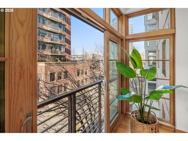 1130 Nw 12TH Ave 308, Portland, OR 97209