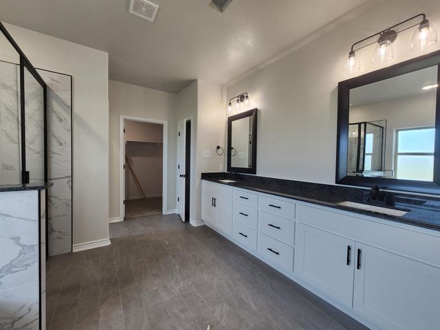 701 Eagle Claw DR, Salado, TX 76571