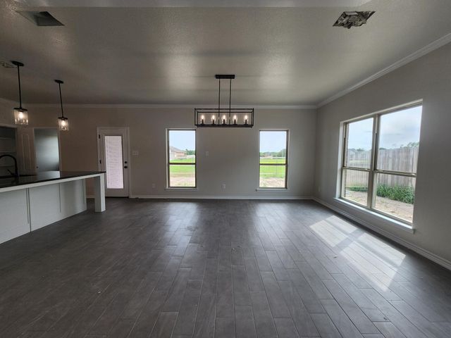 701 Eagle Claw DR, Salado, TX 76571