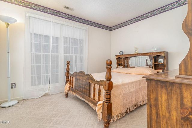 1009 Willow Ridge Drive, Knightdale, NC 27545