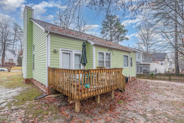 1009 Willow Ridge Drive, Knightdale, NC 27545