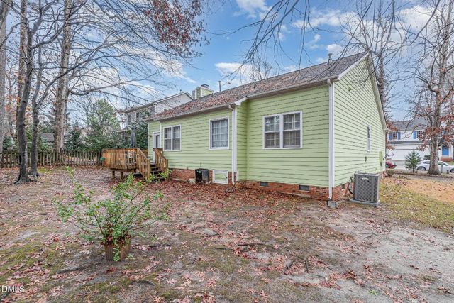 1009 Willow Ridge Drive, Knightdale, NC 27545