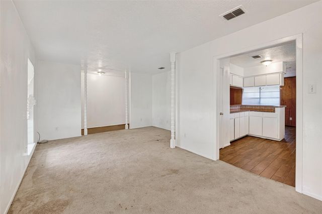 8158 Detroit Street, Houston, TX 77017