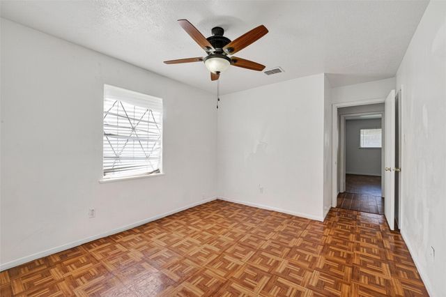 8158 Detroit Street, Houston, TX 77017