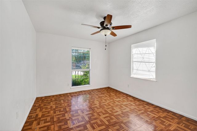 8158 Detroit Street, Houston, TX 77017