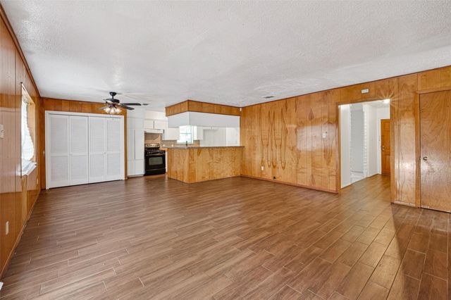 8158 Detroit Street, Houston, TX 77017