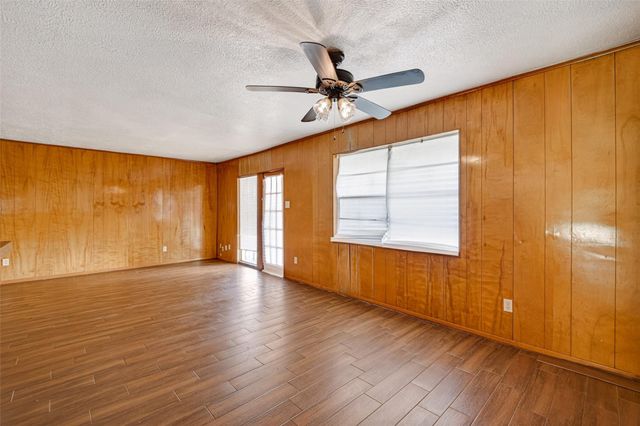 8158 Detroit Street, Houston, TX 77017