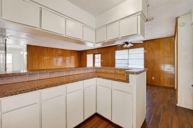 8158 Detroit Street, Houston, TX 77017