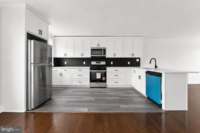 1550 HERMESPROTA DR, Sharon Hill, PA 19079