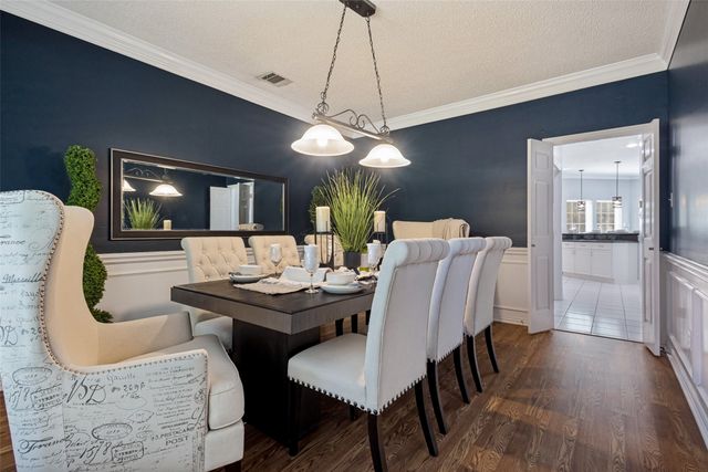 204 E Chapel Downs Drive, Southlake, TX 76092