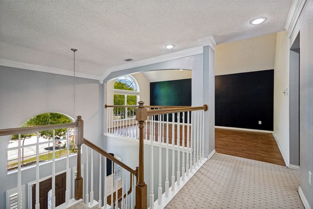 204 E Chapel Downs Drive, Southlake, TX 76092