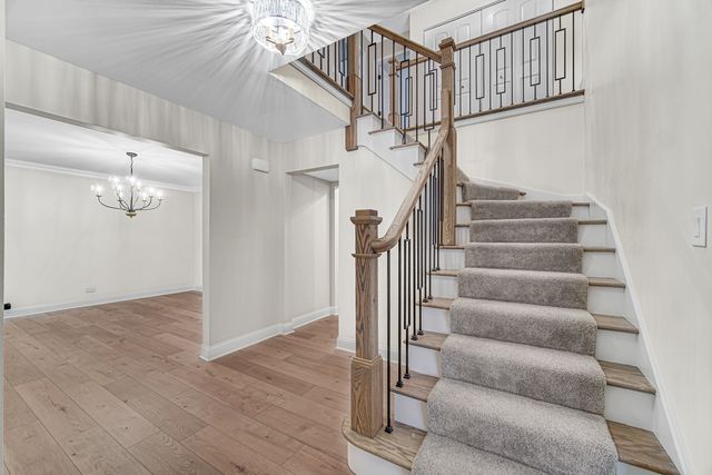 967 W Bauer Road, Naperville, IL 60563