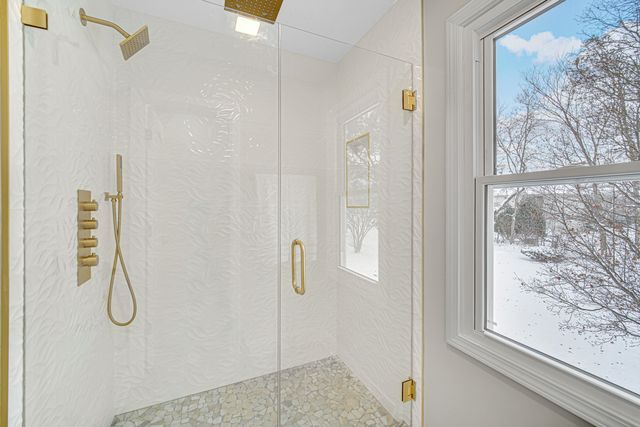 967 W Bauer Road, Naperville, IL 60563