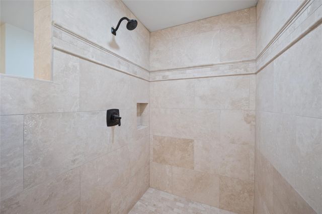 83 County Road 3189c, Cleveland, TX 77327