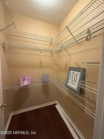 6105 MAGGIES Circle, 101, Jacksonville, FL 32244