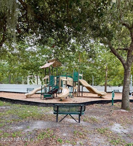 6105 MAGGIES Circle, 101, Jacksonville, FL 32244