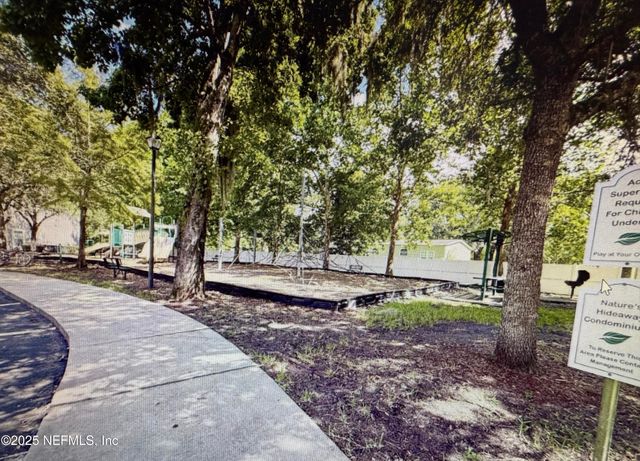 6105 MAGGIES Circle, 101, Jacksonville, FL 32244