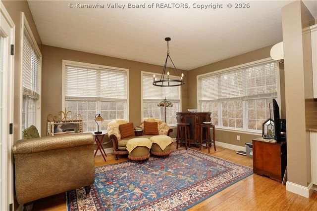 561 Wynterhall Lane, South Charleston, WV 25309