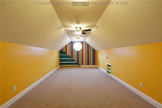 561 Wynterhall Lane, South Charleston, WV 25309