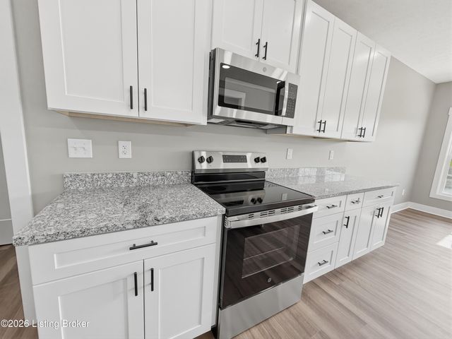 88 Betty Boyd Ln, Brandenburg, KY 40108