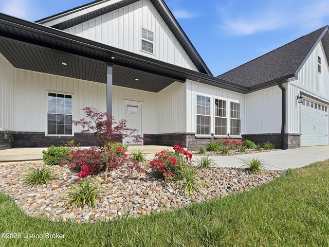88 Betty Boyd Ln, Brandenburg, KY 40108