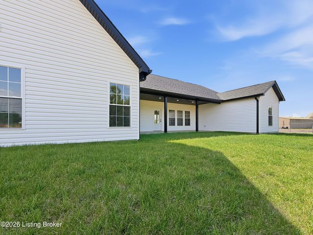 88 Betty Boyd Ln, Brandenburg, KY 40108