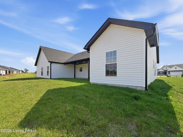 88 Betty Boyd Ln, Brandenburg, KY 40108