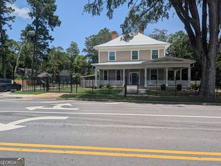 613 N Church Street, Dublin, GA 31021