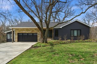 11904 S 86th Avenue, Palos Park, IL 60464