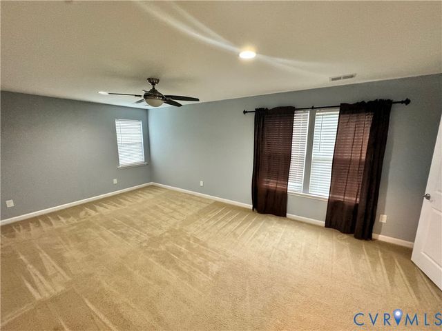 3004 Hunton Cottage Ln, Glen Allen, VA 23060