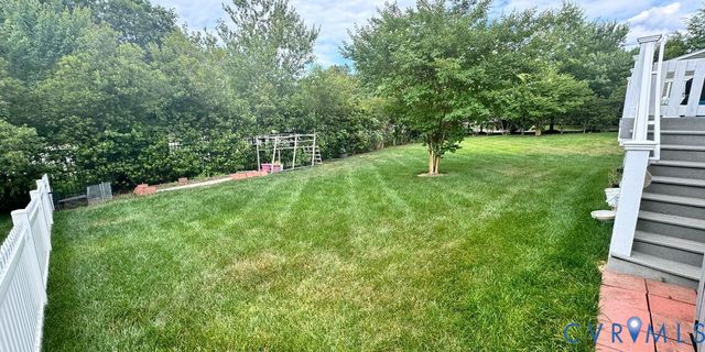 3004 Hunton Cottage Ln, Glen Allen, VA 23060