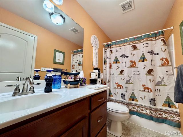 521 Charles Henry Lane, Beaufort, MO 63013