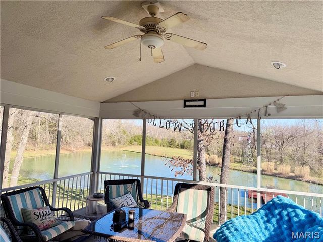 521 Charles Henry Lane, Beaufort, MO 63013