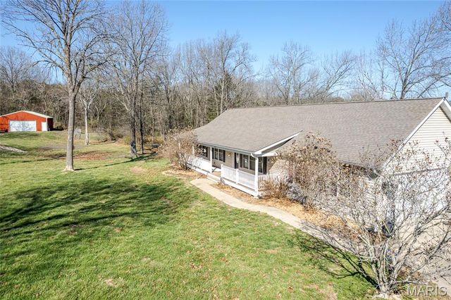 521 Charles Henry Lane, Beaufort, MO 63013