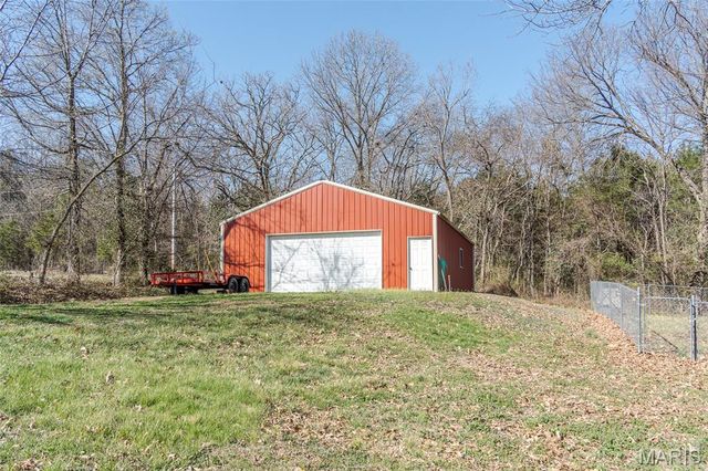 521 Charles Henry Lane, Beaufort, MO 63013