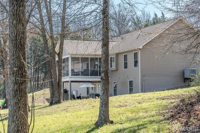 521 Charles Henry Lane, Beaufort, MO 63013