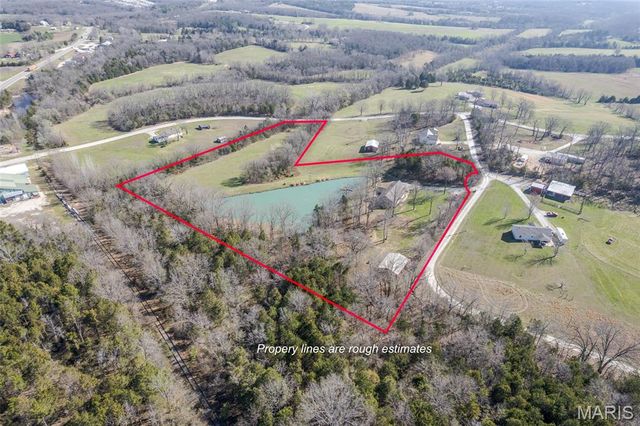 521 Charles Henry Lane, Beaufort, MO 63013