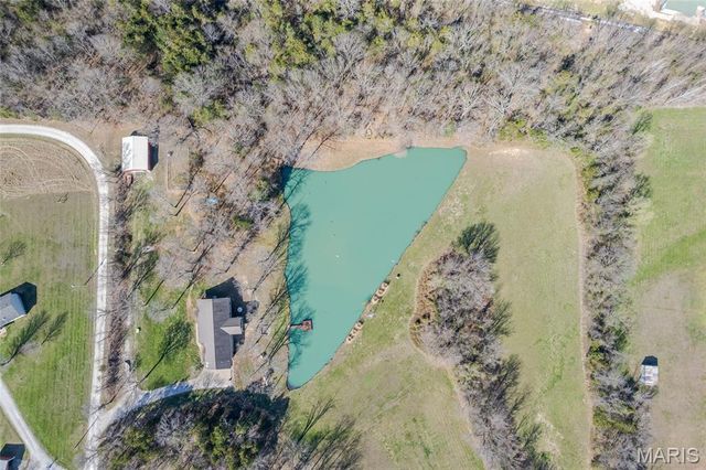 521 Charles Henry Lane, Beaufort, MO 63013