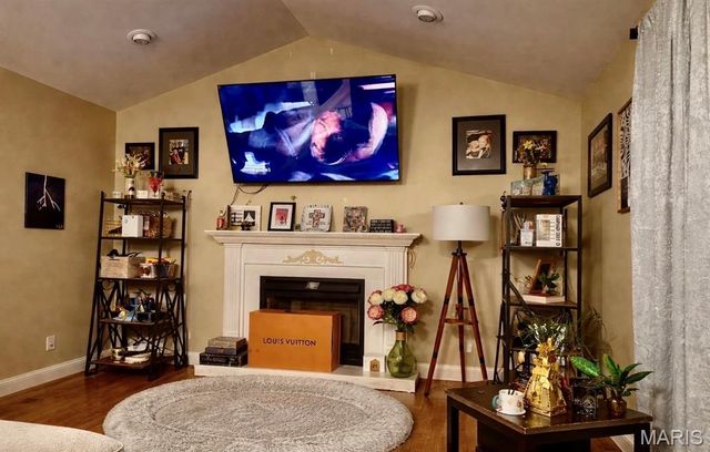 521 Charles Henry Lane, Beaufort, MO 63013