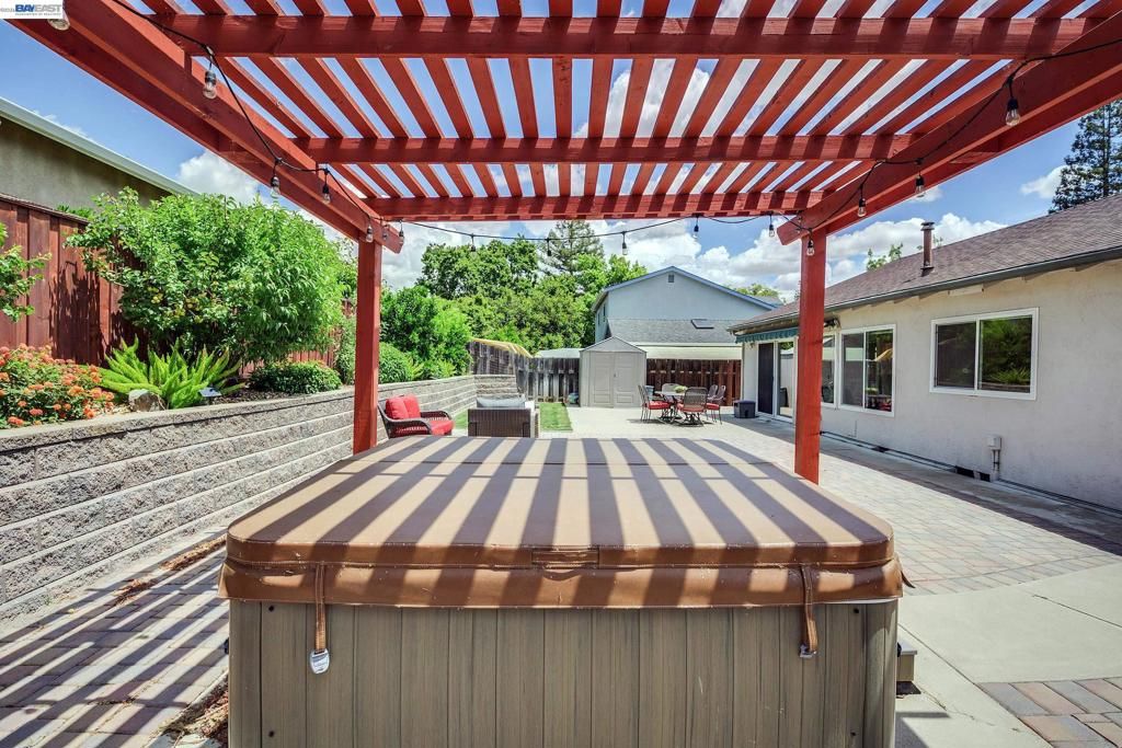 Image 22 of property listing at 2883 Westchester Drive, San Ramon, CA 94583
