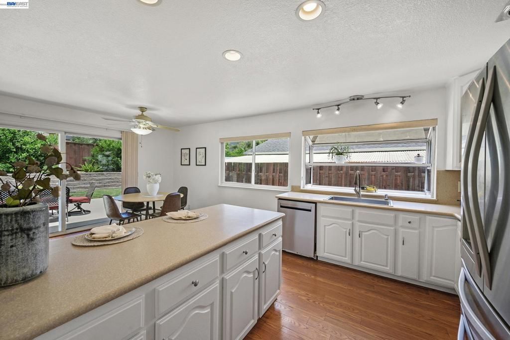 Image 6 of property listing at 2883 Westchester Drive, San Ramon, CA 94583