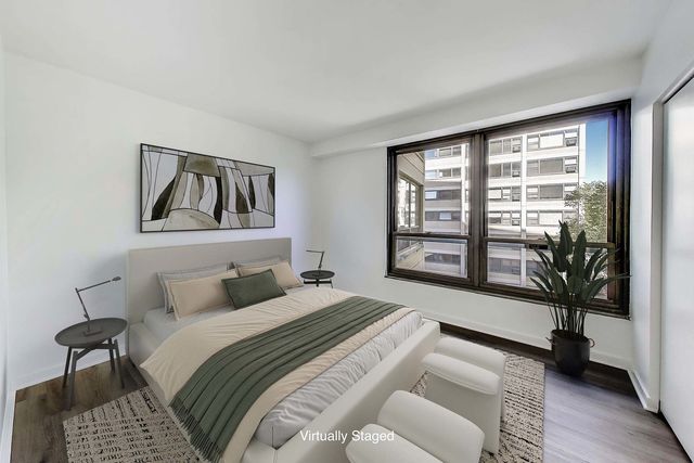 5050 S East End Avenue 4B, Chicago, IL 60615