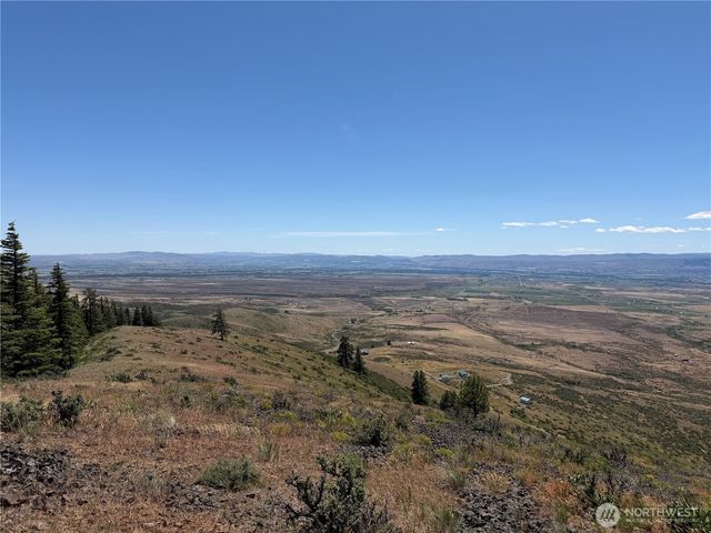 3054 W Sun East Road, Ellensburg, WA 98926