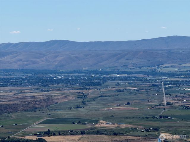 3054 W Sun East Road, Ellensburg, WA 98926