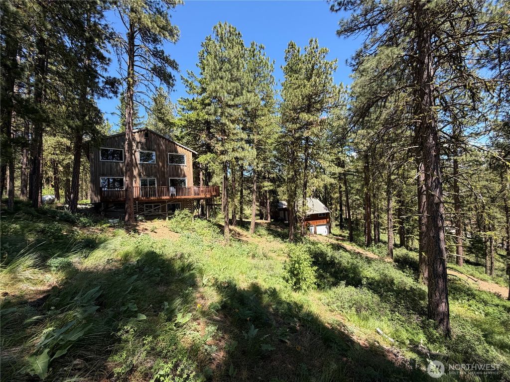 3054 W Sun East Road, Ellensburg, WA 98926