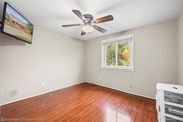 7178 Heather Heath, West Bloomfield, MI 48322